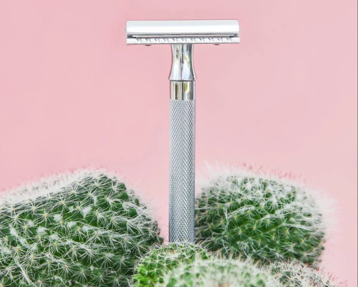 YIONN single blade scheermes voor bikinilijn scheren zonder irritatie YIONN single blade scheermes voor bikinilijn scheren zonder irritatie
